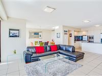 2 Bedroom Apartment - Mantra Broadbeach on the Park